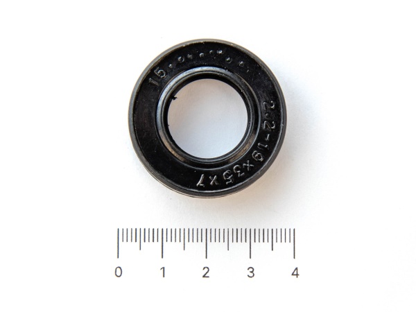 сальник 1.2-19х35х7